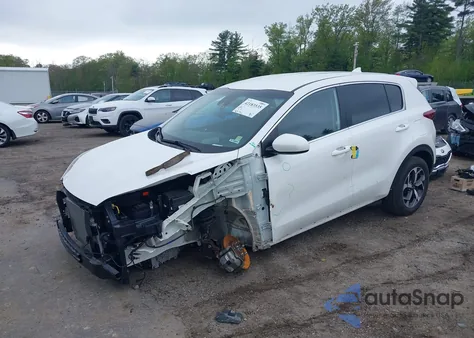 2022 Kia Sportage Lx z USA, uszkodzony, nr VIN KNDPMCAC3N7008041